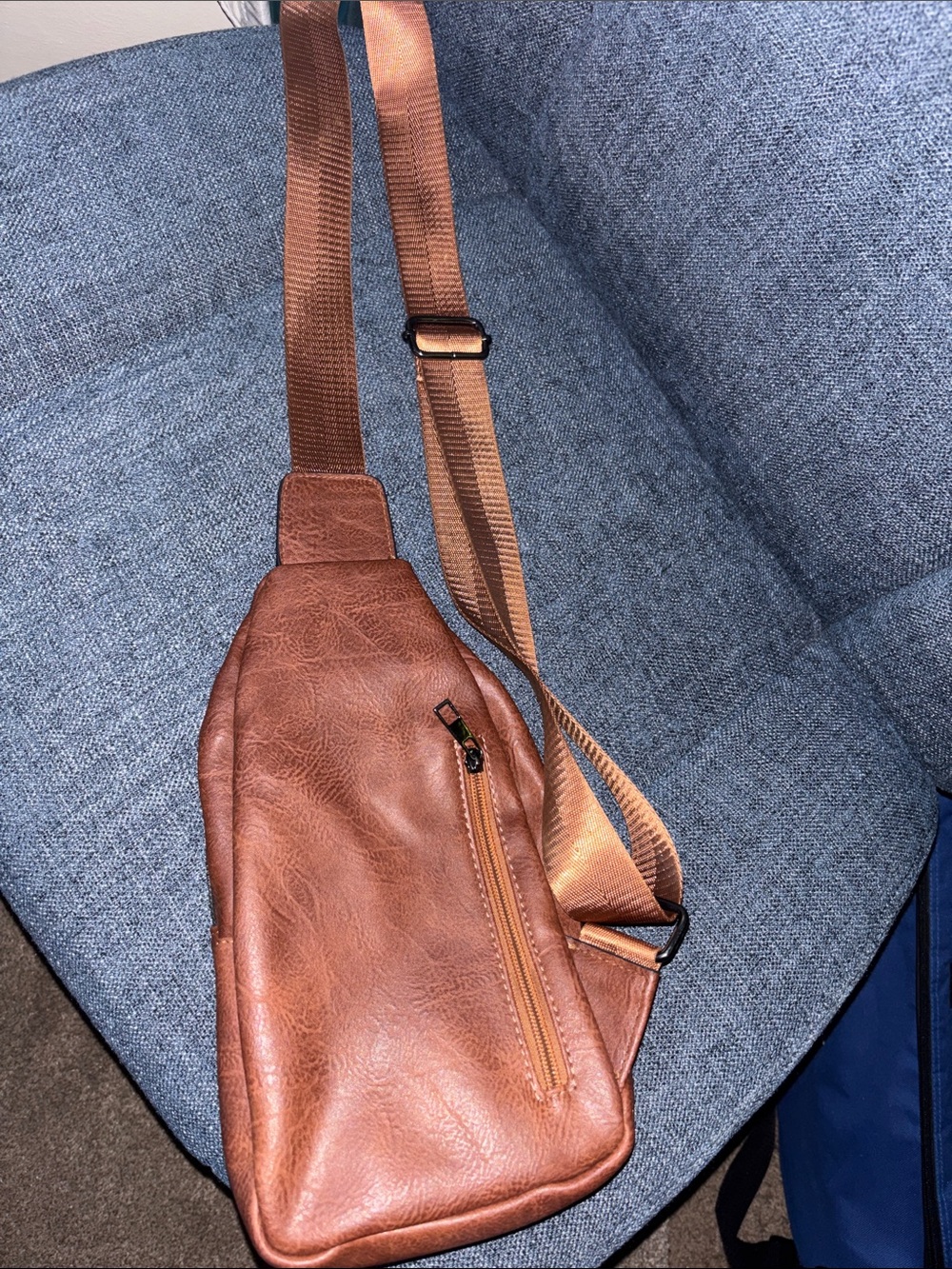 Sling bag - Picture 2 of 2